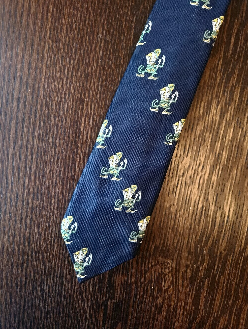 Notre Dame Fighting Irish Vintage Necktie EUC $24